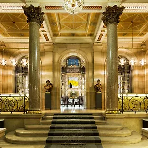 Hotell Hilton Opera